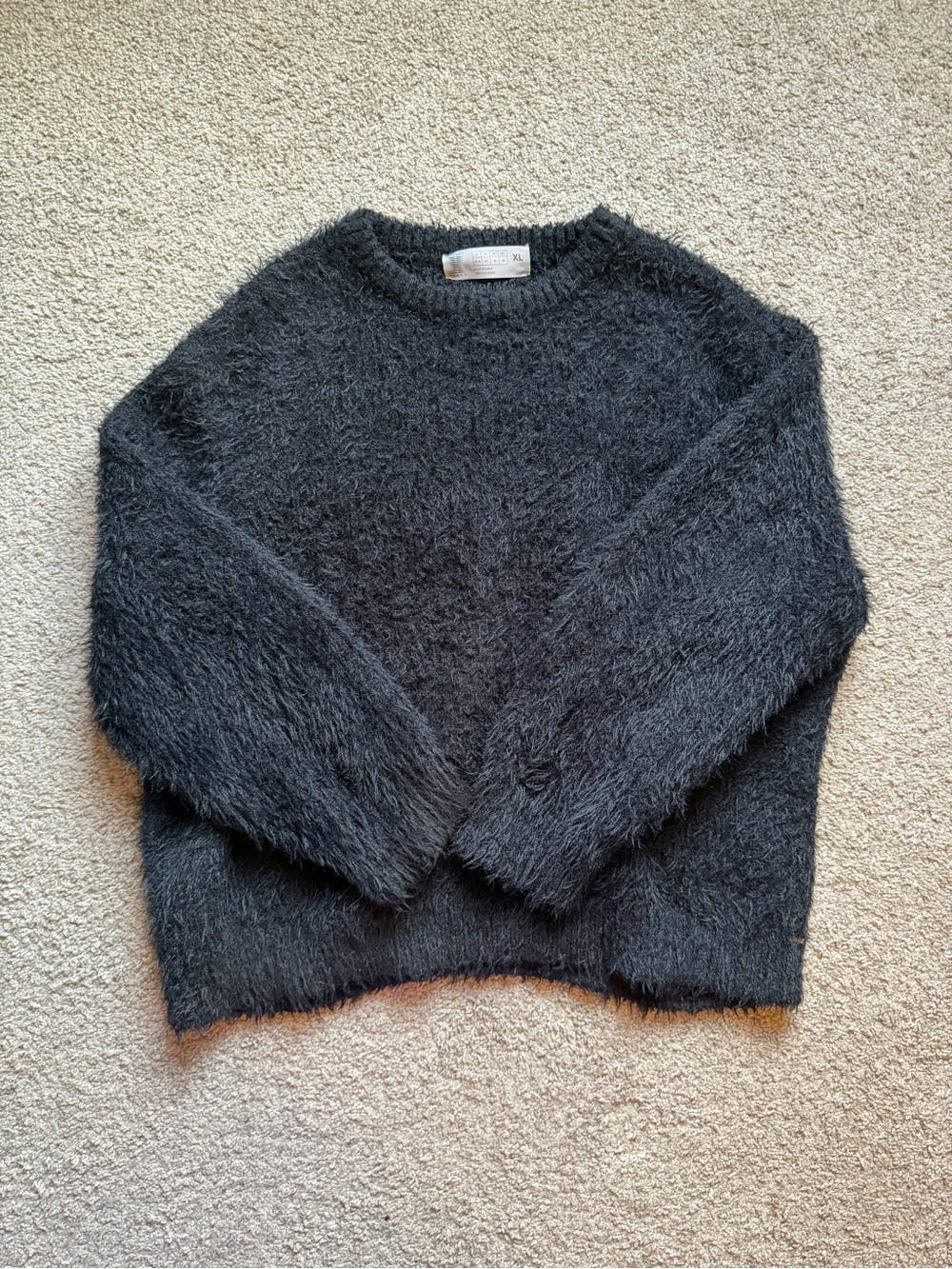 NWOT Savage X Fenty Black Fuzzy Overdized Crewneck Sweater